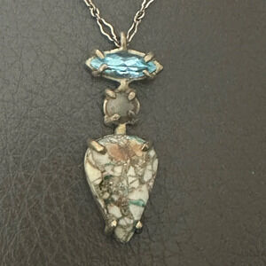 Unique Exquisite Treasure Vintage Necklace